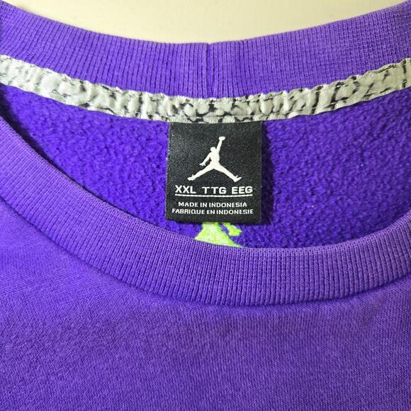 Nike Air Jordan Flight Club Long Sleeve Crewneck Purple Sweatshirt Size XXL - Picture 2 of 5
